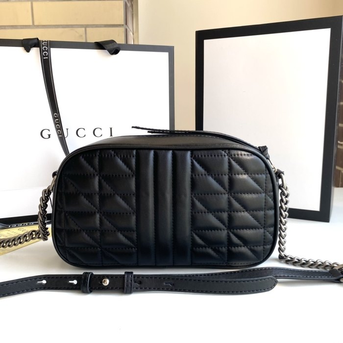 Gucci BagTypeTote Small Quilted Bag Black 01A
