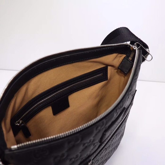 Gucci BagTypeTote Soft Leather Tote with Zip Pocket Black 01A