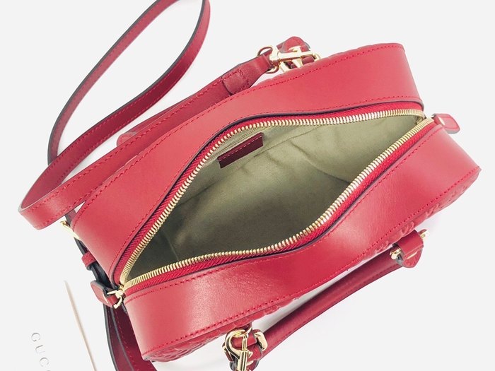 Gucci BagTypeTote Stylish Handheld Tote Navy 01A