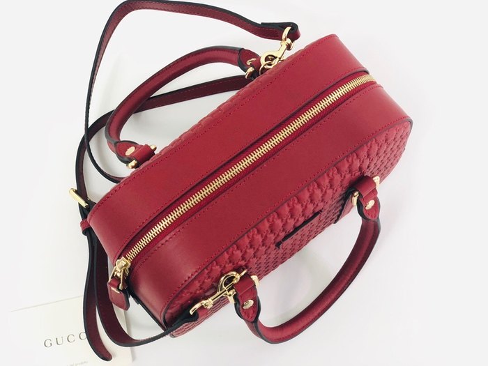 Gucci BagTypeTote Stylish Handheld Tote Navy 01A