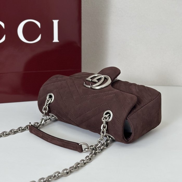 Gucci BagTypeTote Stylish and Compact Burgundy 01A 2