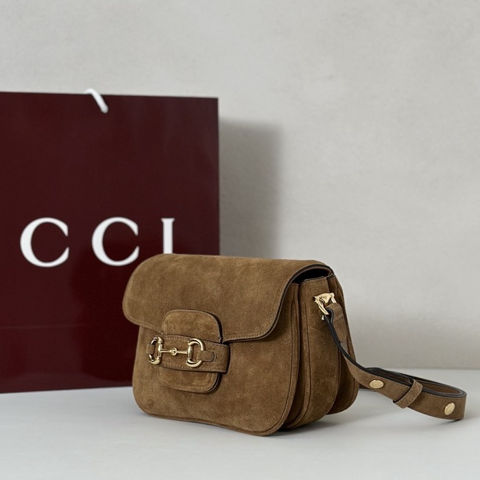 Gucci BagTypeTote Suede Bag with sophisticated detailing Tan 01A
