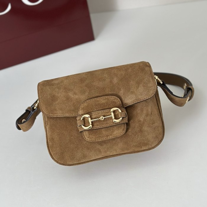 Gucci BagTypeTote Suede Bag with sophisticated detailing Tan 01A