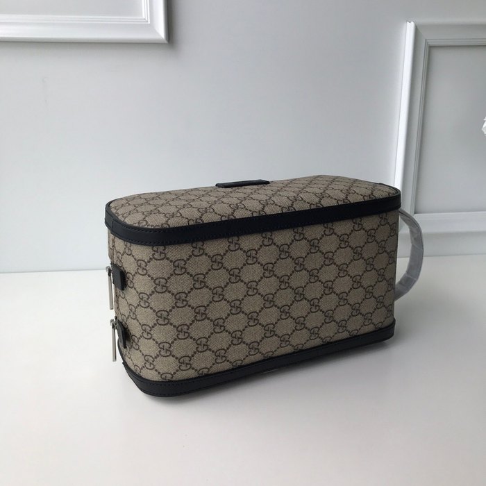 Gucci BagTypeTote Travel Bag with sturdy sides and spacious interior Beige 01A