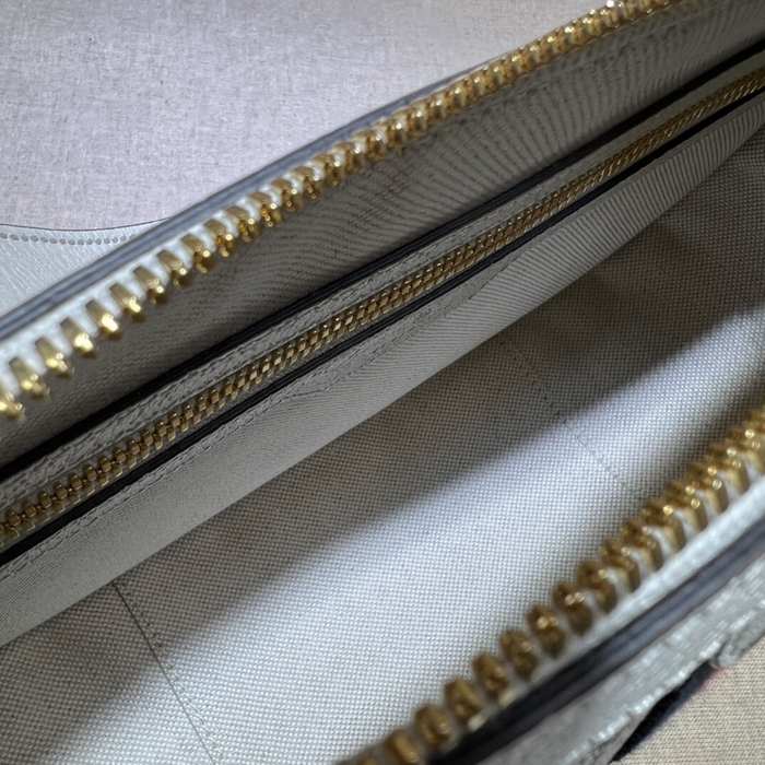 Gucci BagTypeTote canvas crossbody bag with stylish accents Beige 01A