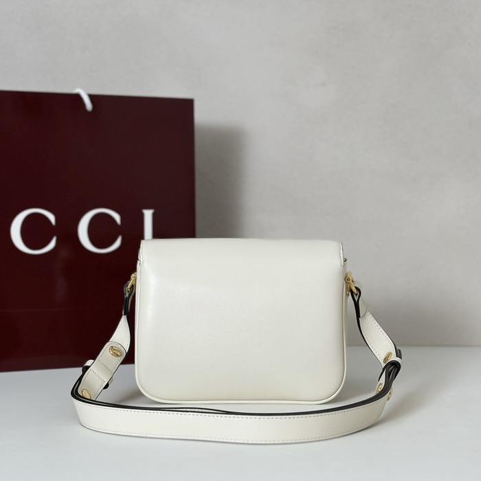Gucci BagTypeTote compact bag with elegant design White 01A
