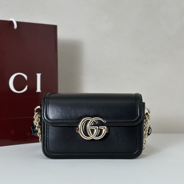 Gucci BagTypeTote compact design with flap Black 01A