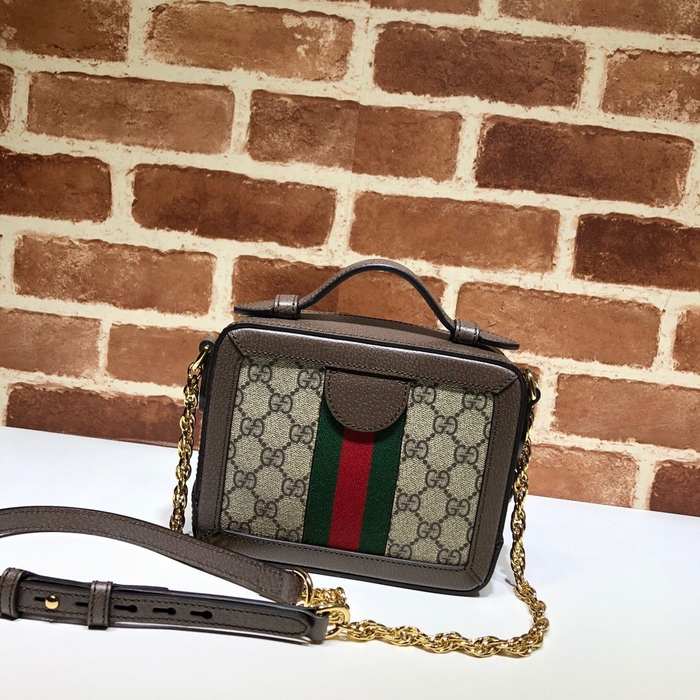 Gucci BagTypeTote compact handbag with a structured design Beige 01A