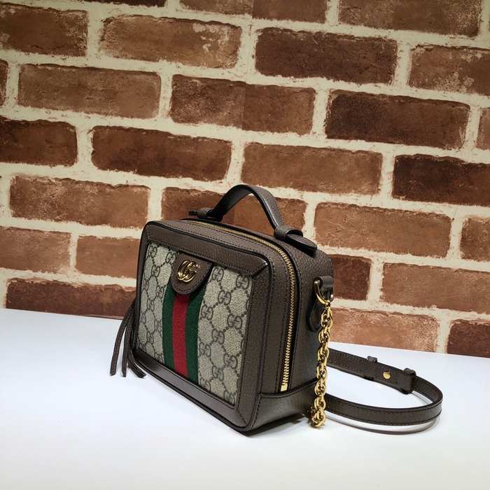 Gucci BagTypeTote compact handbag with a structured design Beige 01A