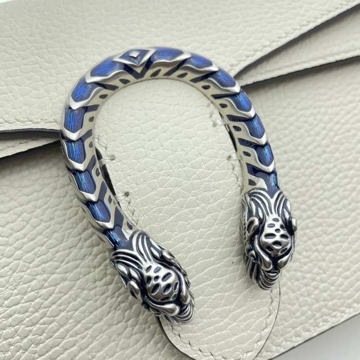 Gucci BagTypeTote elegant and structured tote features Gold 01A