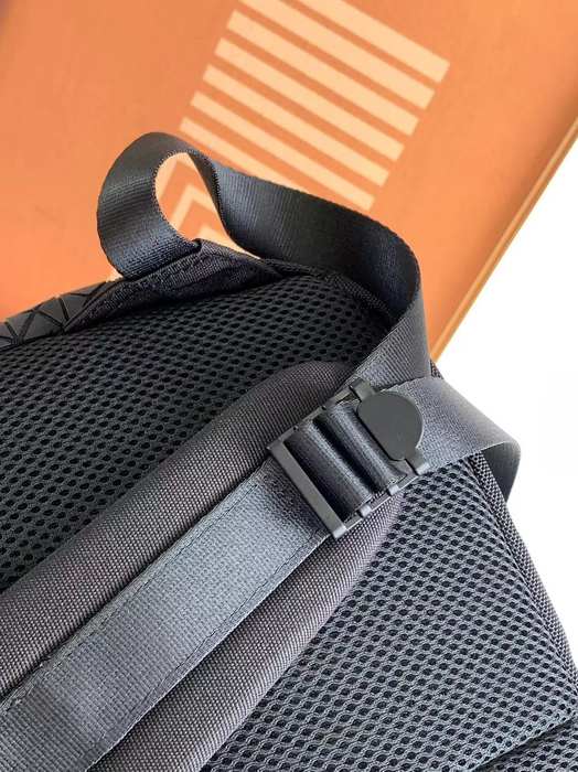 Issey Miyake Backpack with stylish design Black 01A