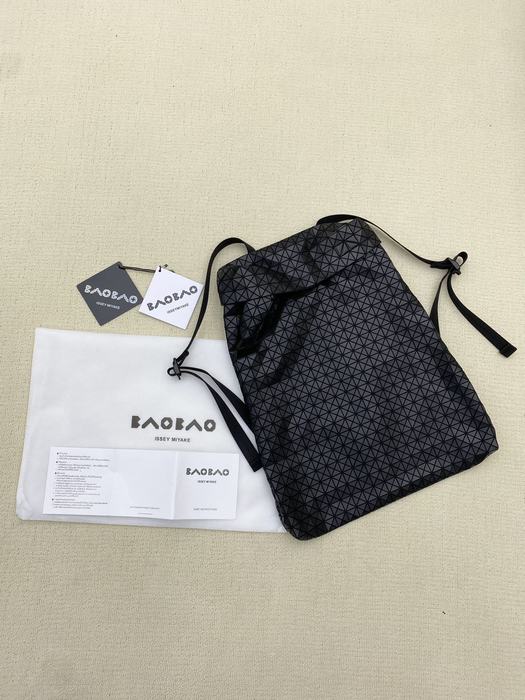 Issey Miyake BagTypeTote Drawstring Bag Grey 01A