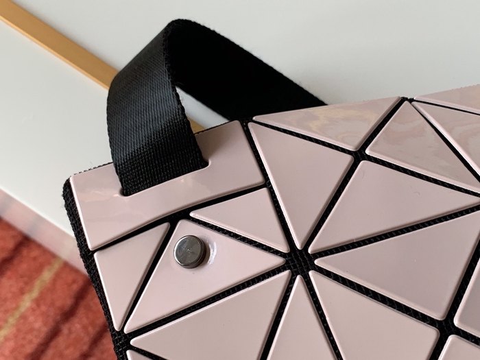 Issey Miyake BagTypeTote geometric design plastic tote Grey 01A