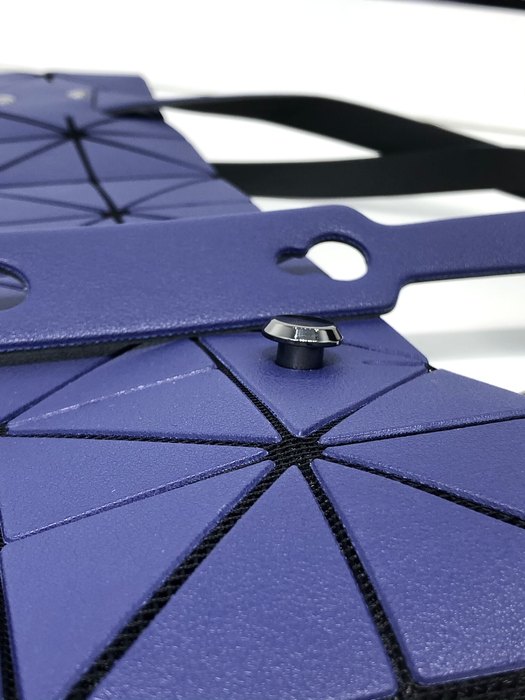 Issey Miyake BagTypeTote geometric design tote bag Navy 01A