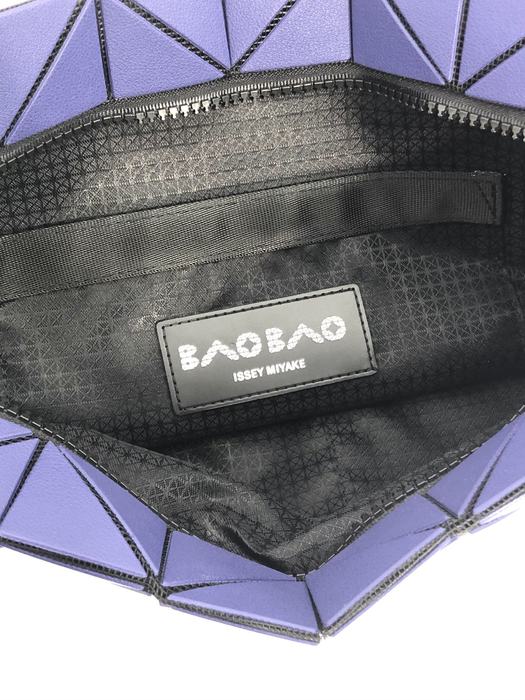 Issey Miyake BagTypeTote geometric design tote bag Navy 01A