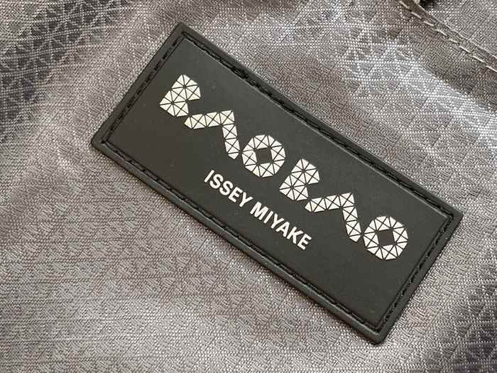 Issey Miyake BagTypeTote geometric design tote bag Pink 01A