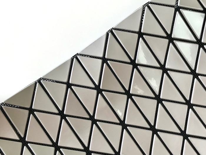 Issey Miyake BagTypeTote geometric design tote bag White 01A