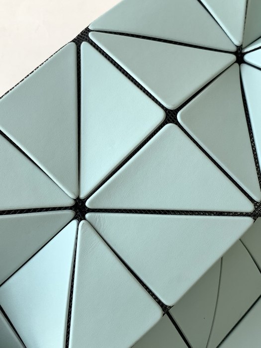 Issey Miyake BagTypeTote lightweight minimalist tote White 01A