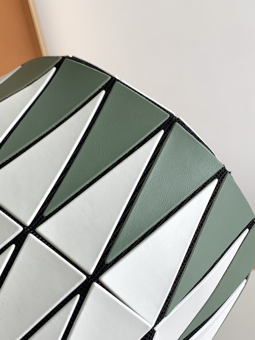 Issey Miyake Issey miyake KURO bag color 20A