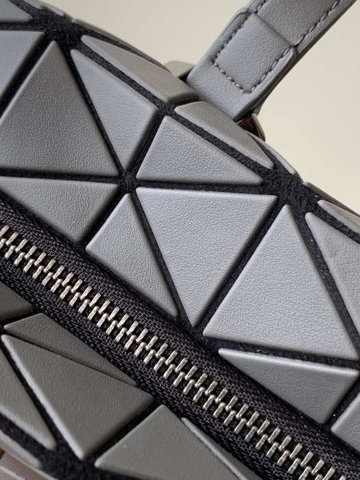 Issey Miyake Style 16 Grey 01A