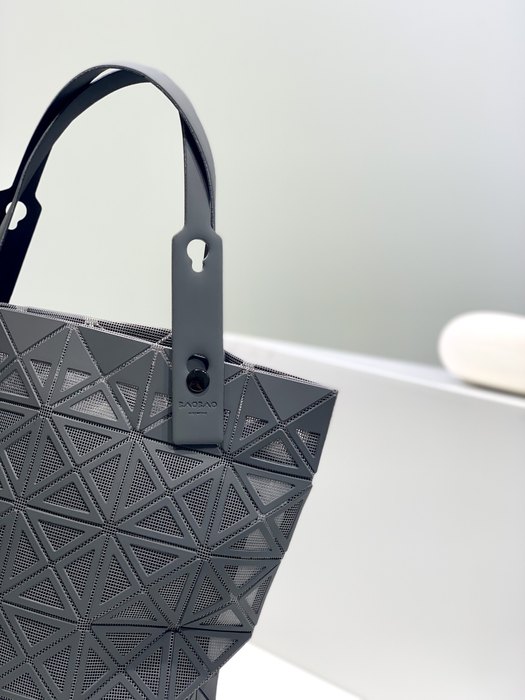 Issey Miyake Style 49 Beige 01A