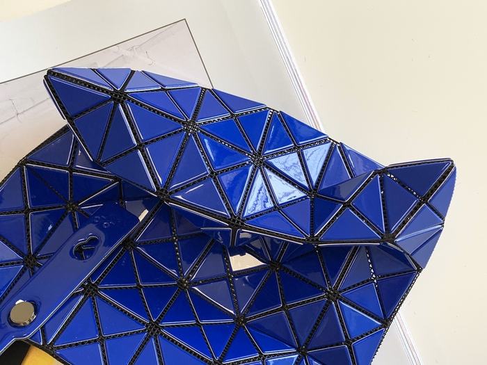 Issey Miyake Tote Bag with geometric design Red 01A