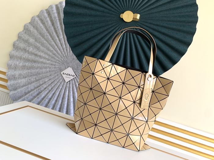 Issey Miyake Tote Bag with geometric design and glossy finish Tan 01A