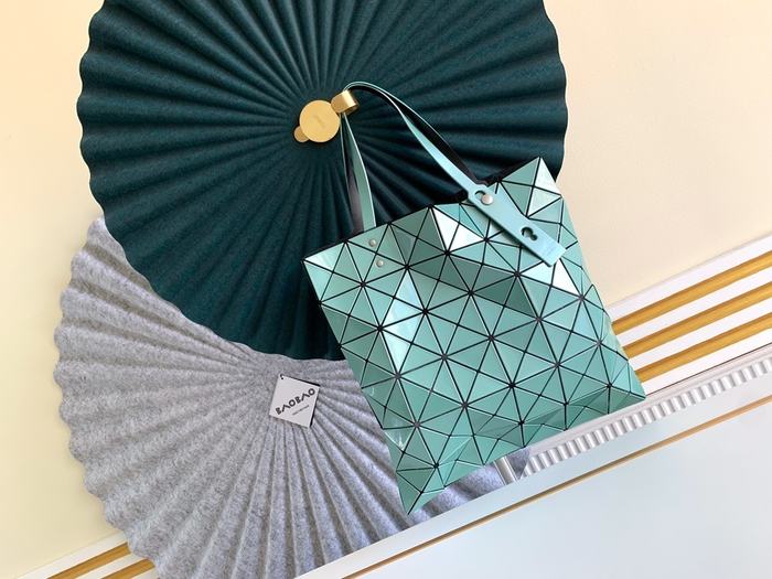 Issey Miyake Tote Bag with geometric design and glossy finish Tan 01A