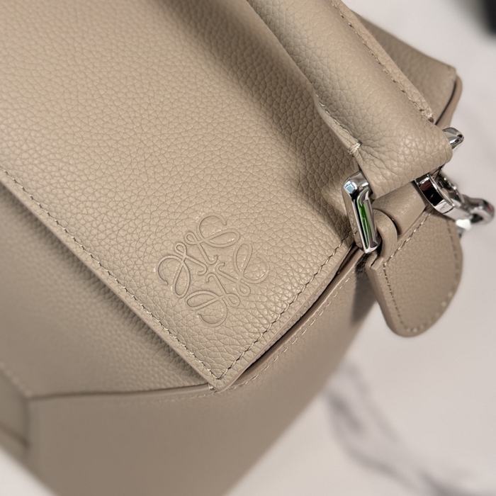 Yupoo,2026,Bag,Original, quality,Loewe