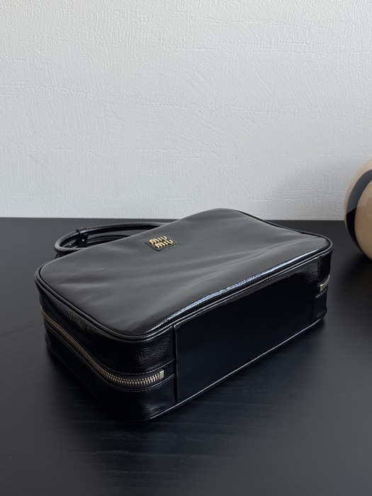 Miu-Miu,Bag，Latest styles,2026，yupoo，Original, quality