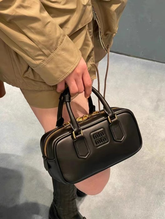 Miu-Miu,Bag，Latest styles,2026，yupoo，Original, quality