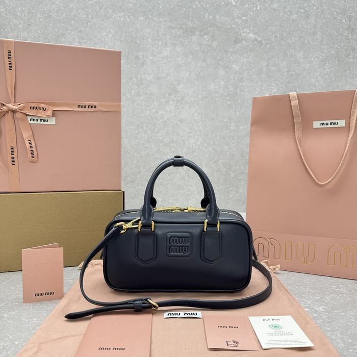 Miu-Miu,Bag，Latest styles,2026，yupoo，Original, quality
