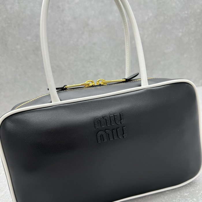Miu-Miu,Bag，Latest styles,2026，yupoo，Original, quality