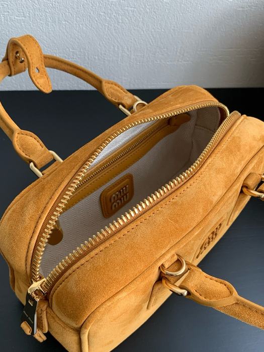 Miu-Miu,Bag，Latest styles,2026，yupoo，Original, quality