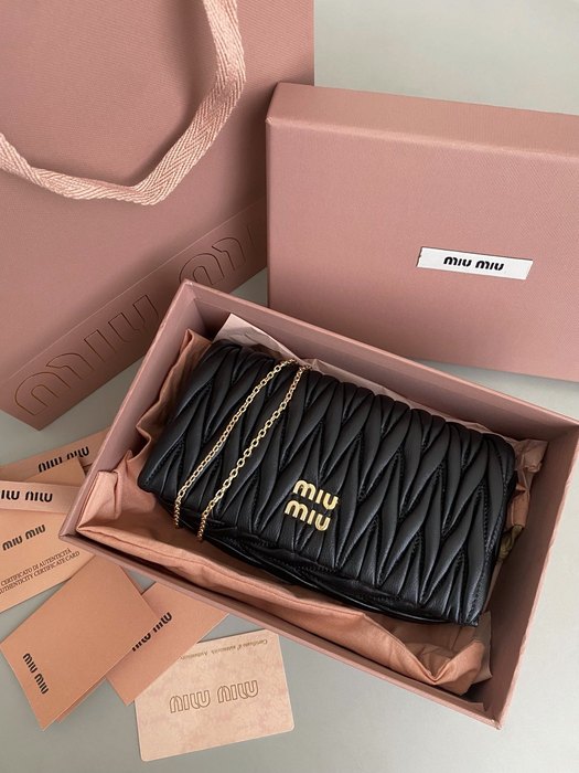 Miu-Miu,Bag，Latest styles,2026，yupoo，Original, quality