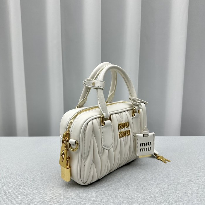 Miu-Miu,Bag，Latest styles,2026，yupoo，Original, quality