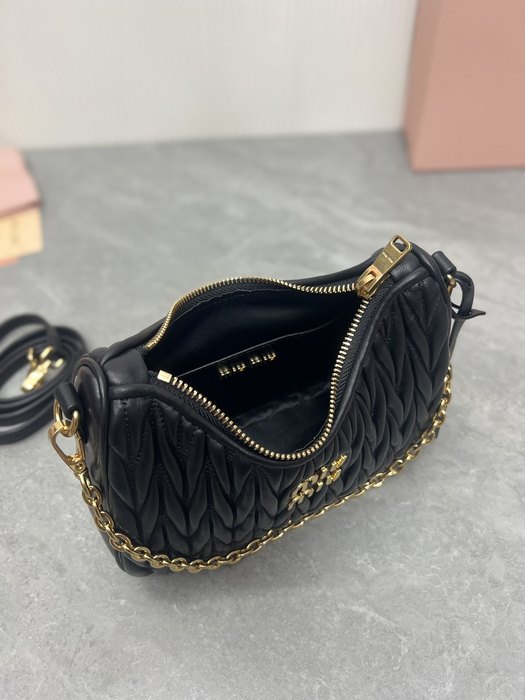 Miu-Miu,Bag，Latest styles,2026，yupoo，Original, quality