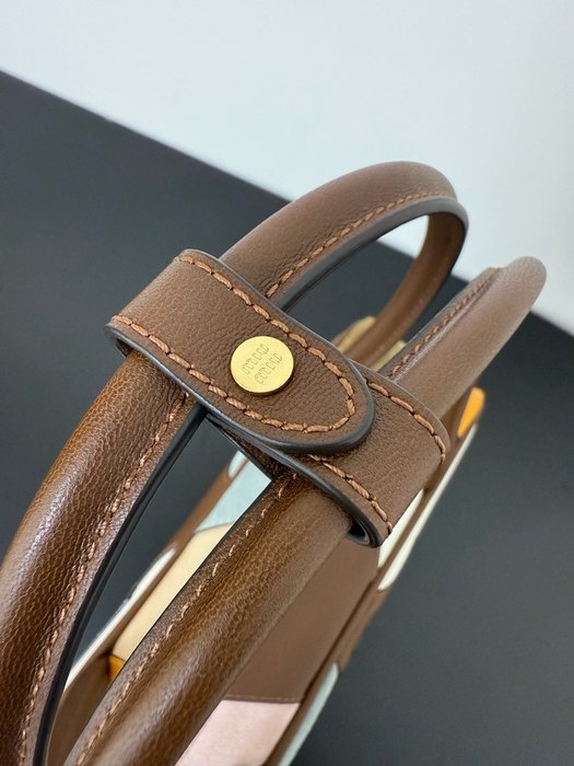 Miu-Miu,Bag，Latest styles,2026，yupoo，Original, quality
