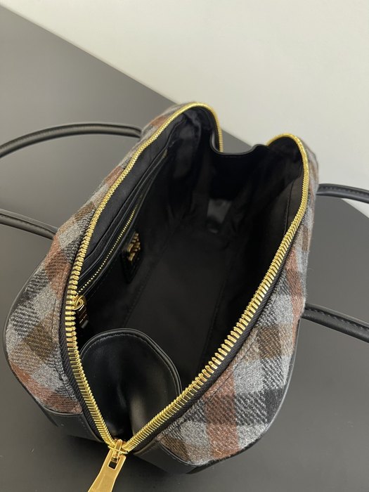 Miu-Miu,Bag，Latest styles,2026，yupoo，Original, quality