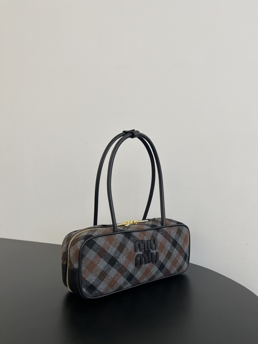 Miu-Miu,Bag，Latest styles,2026，yupoo，Original, quality