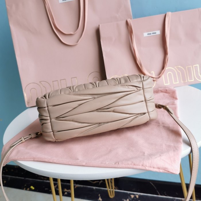 Miu-Miu,Bag，Latest styles,2026，yupoo，Original, quality