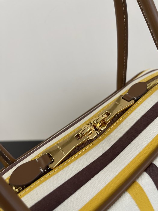 Miu-Miu,Bag，Latest styles,2026，yupoo，Original, quality