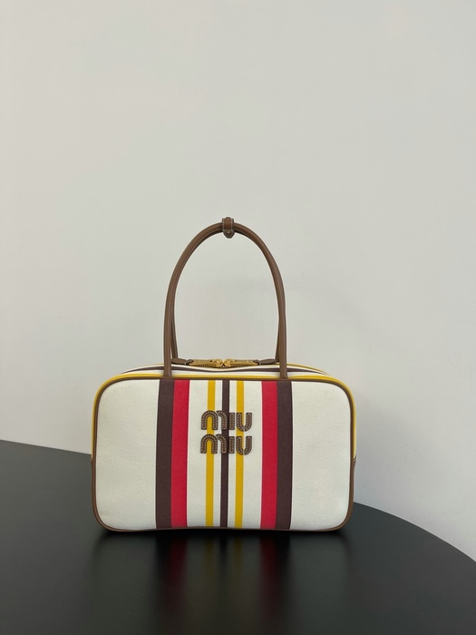 Miu-Miu,Bag，Latest styles,2026，yupoo，Original, quality