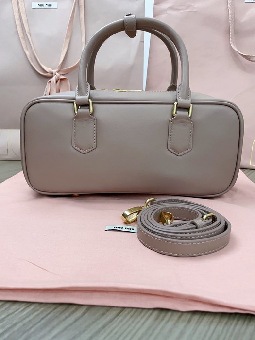Miu-Miu,Bag，Latest styles,2026，yupoo，Original, quality