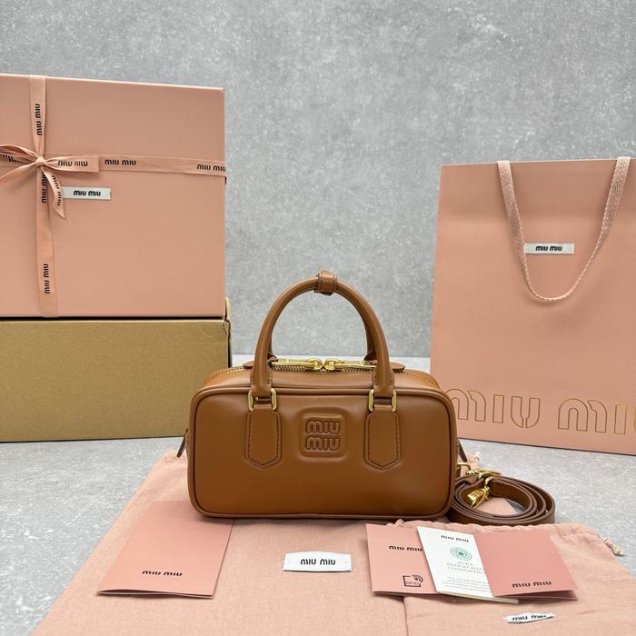 Miu-Miu,Bag，Latest styles,2026，yupoo，Original, quality