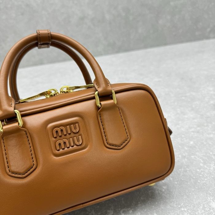 Miu-Miu,Bag，Latest styles,2026，yupoo，Original, quality