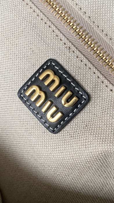 Miu-Miu,Bag，Latest styles,2026，yupoo，Original, quality