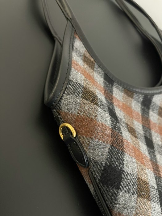 Miu-Miu,Bag，Latest styles,2026，yupoo，Original, quality