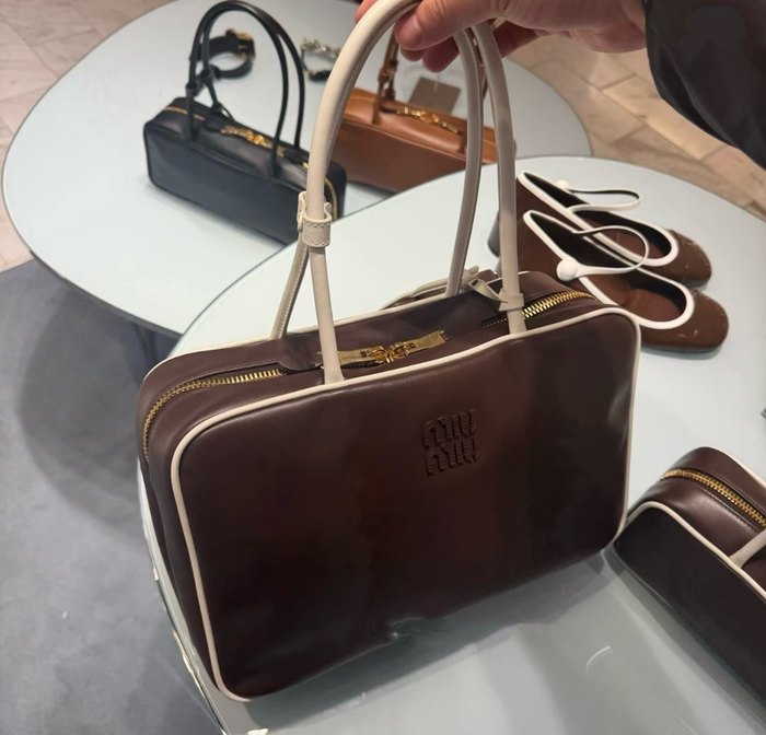 Miu-Miu,Bag，Latest styles,2026，yupoo，Original, quality