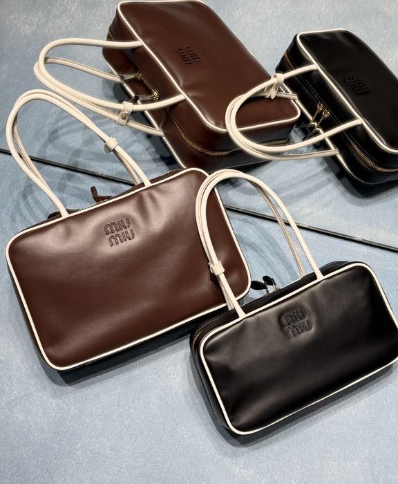 Miu-Miu,Bag，Latest styles,2026，yupoo，Original, quality